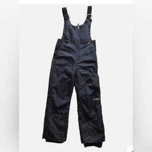Size L  10 / 12. OUTDOOR BEAR BIB SNOW  PANS OVERALLS YOUTH UNISET SNOW CUFF